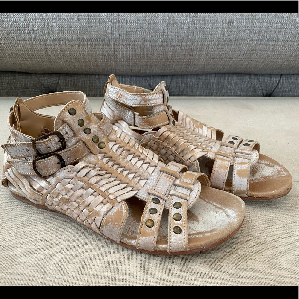 White washed Bed Stu leather sandals